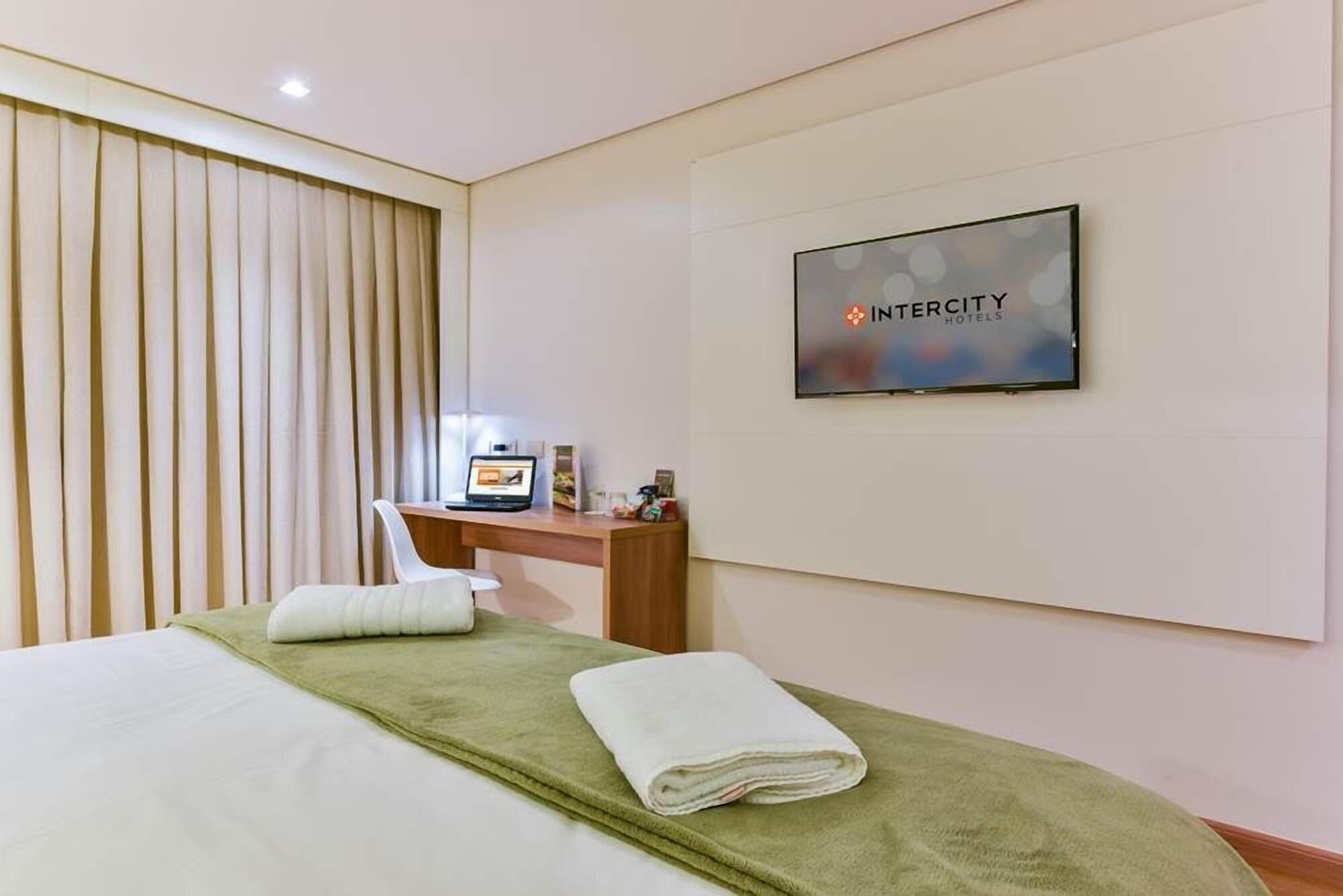 Intercity Anapolis Bagian luar foto