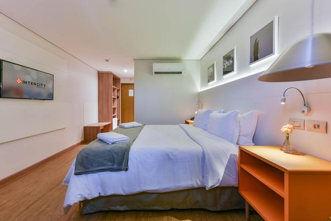 Intercity Anapolis Bagian luar foto